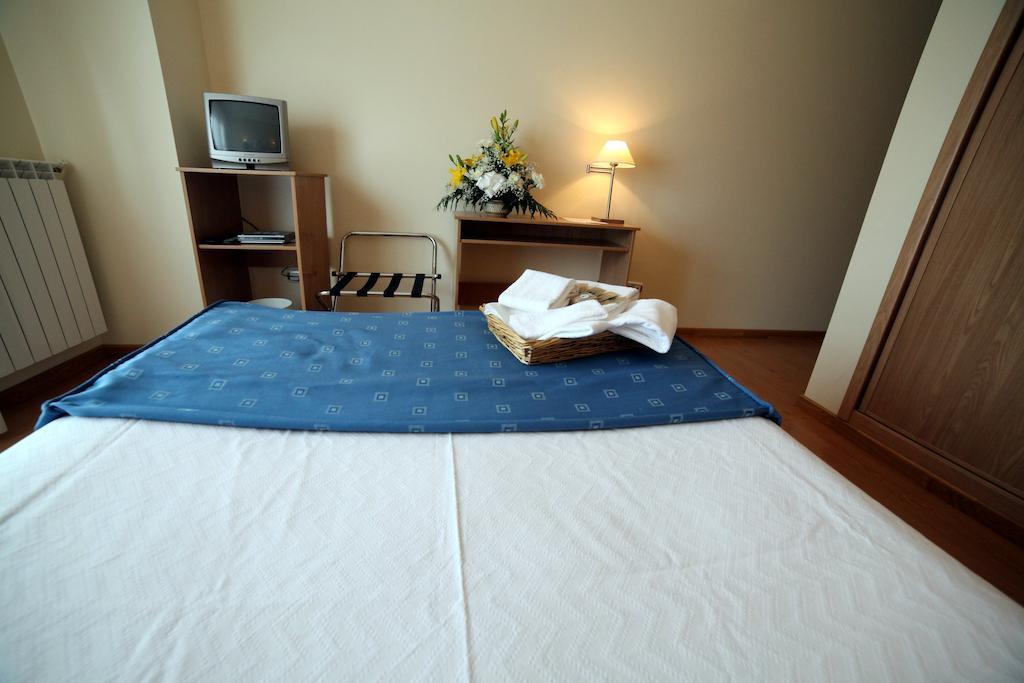 Hotel Rio Ulla Monterroso Номер фото